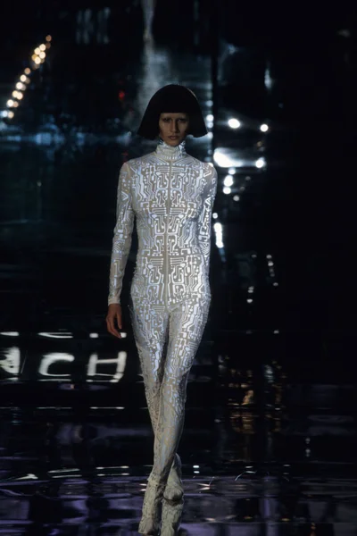 Look 57